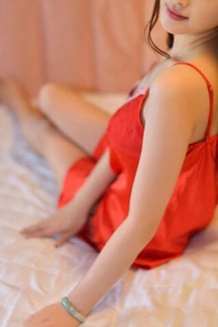 tata-thai-porn-star-escort-girl-bangkok-02